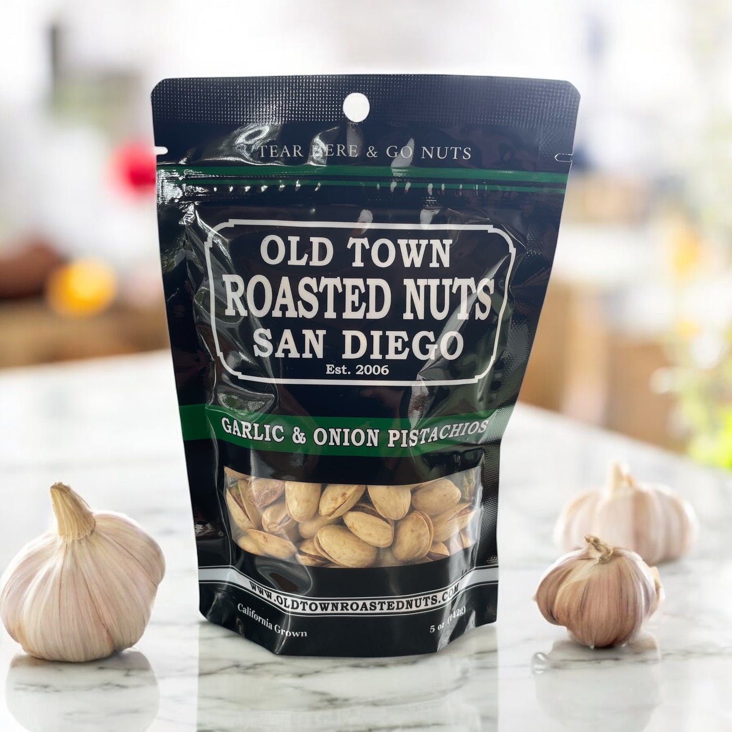 GARLIC & ONION PISTACHIOS