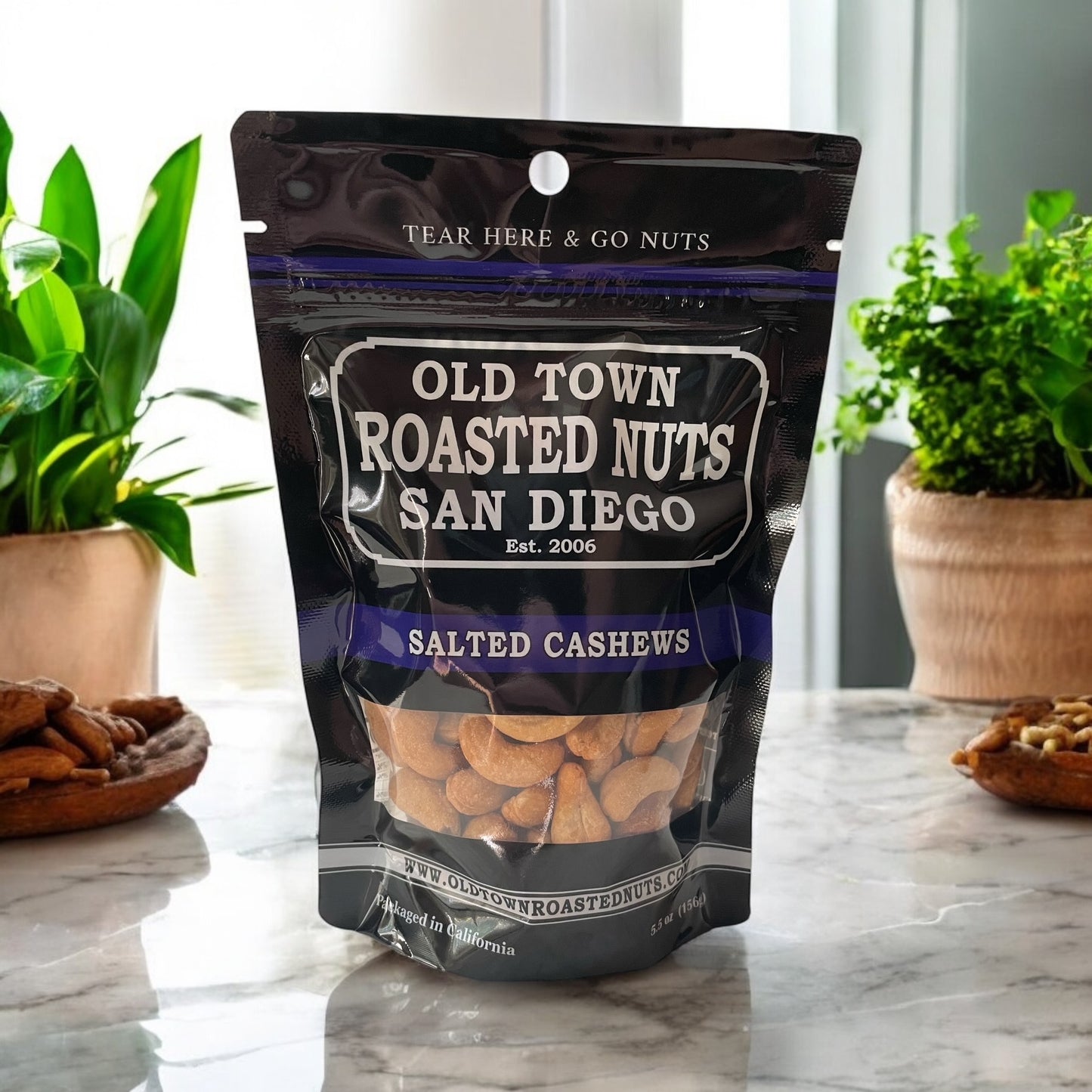 SALTED CASHEWS